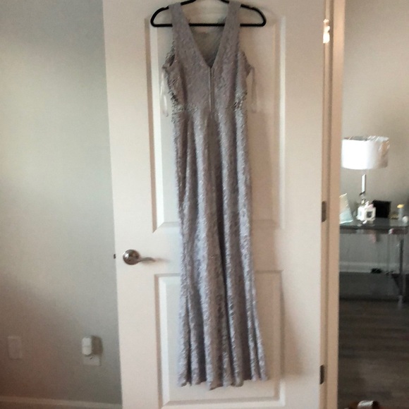 Gray/Silver Gown - Picture 2 of 3